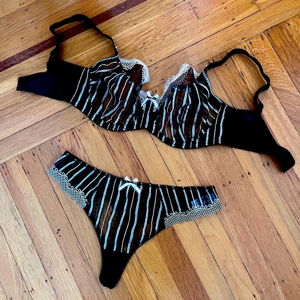 NEW Freya 32G Set